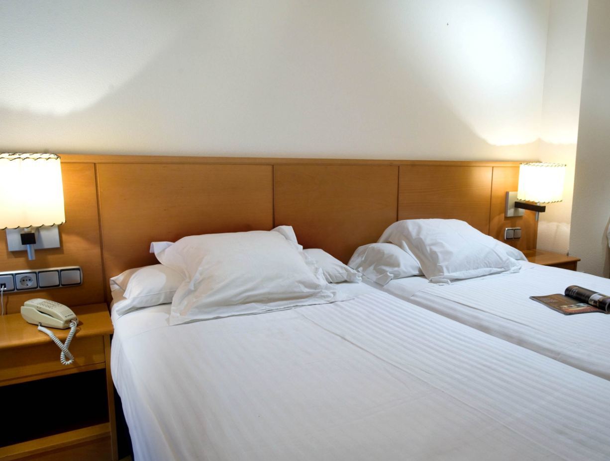 Suites Sercotel Mirasierra Pamplona Exterior foto